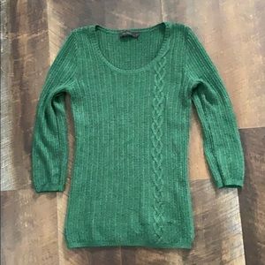 Quarter sleeve women’s sweater